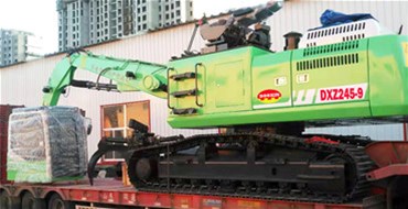 25吨级抓钢机交付武钢